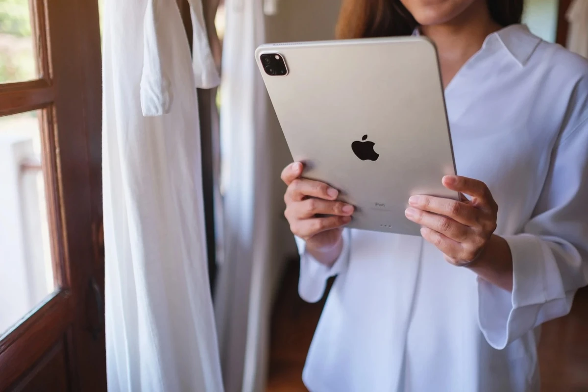 Apple tăng giá hàng loạt MacBook và iPad do khủng hoảng chip AI, iPhone 17 có thể là cái tên tiếp theo