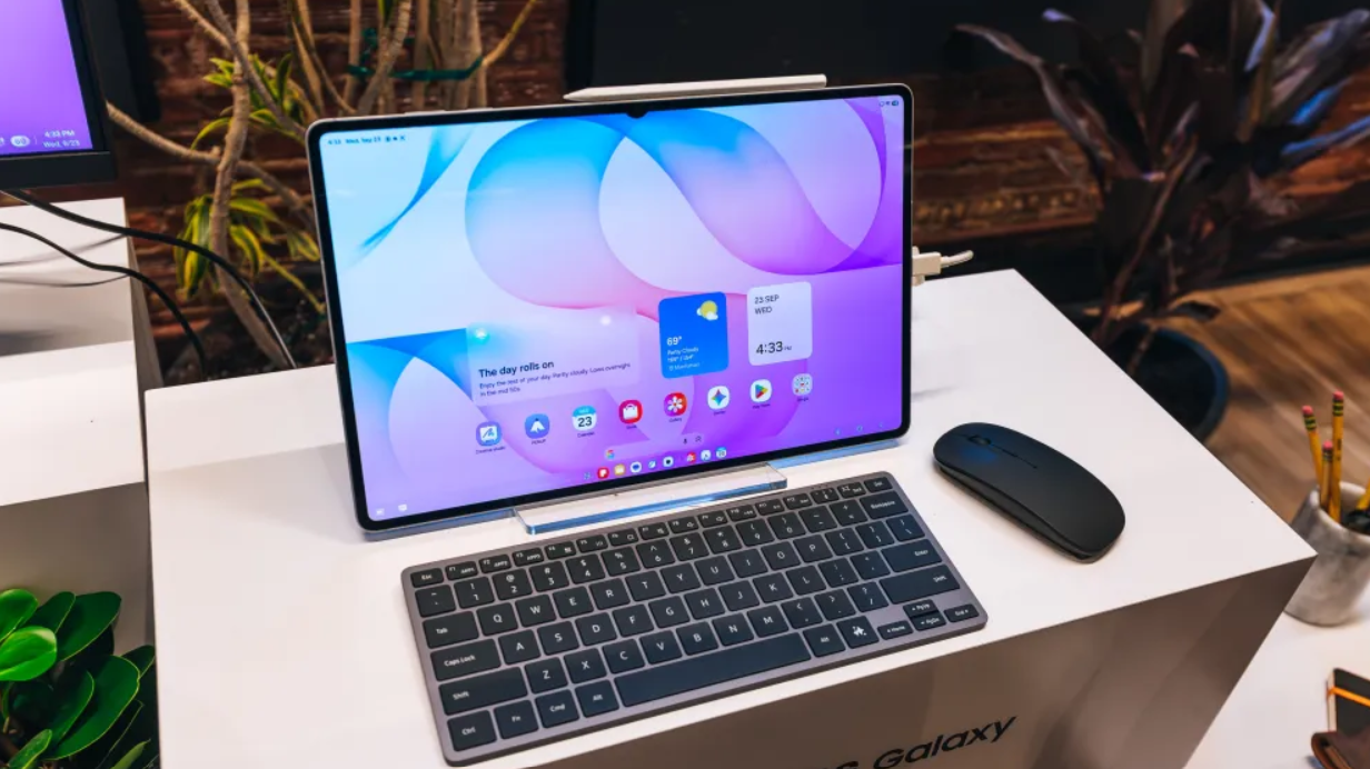 Galaxy Tab S12 Ultra và S12+ ra mắt: Thiết kế siêu mỏng 5,1 mm, Dimensity 9500, loạt tính năng AI